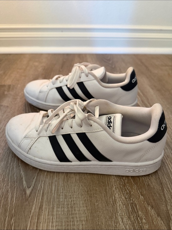 adidas Shoes - Addias Cloudfoam Advantage Shoes Black/White